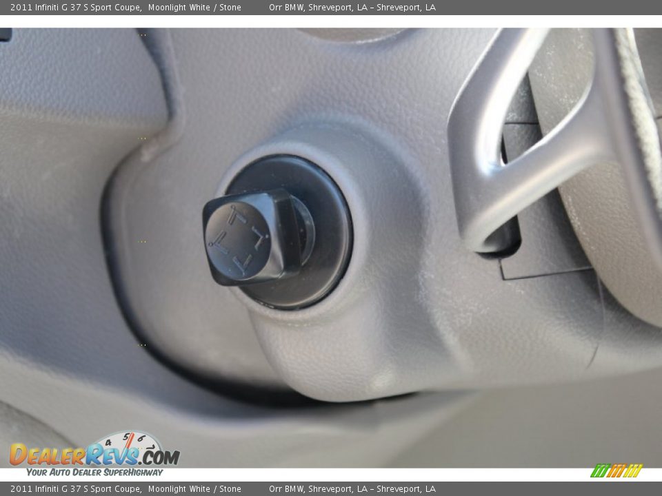 2011 Infiniti G 37 S Sport Coupe Moonlight White / Stone Photo #34