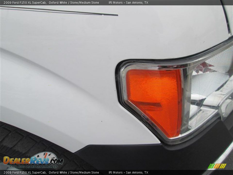 2009 Ford F150 XL SuperCab Oxford White / Stone/Medium Stone Photo #3