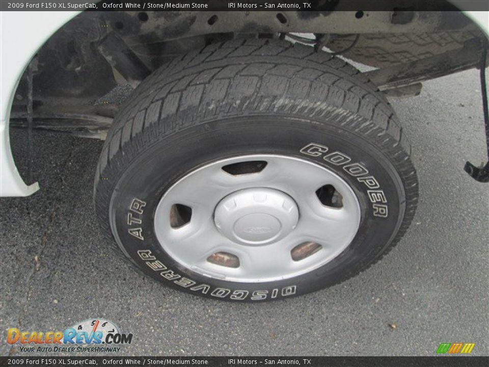 2009 Ford F150 XL SuperCab Oxford White / Stone/Medium Stone Photo #9