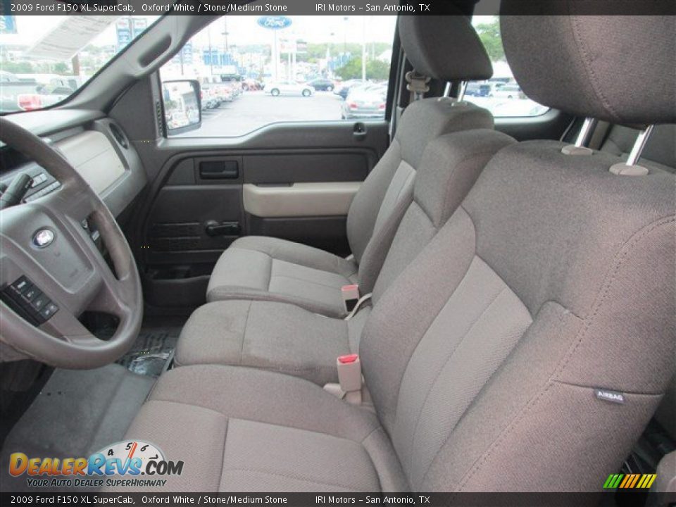 2009 Ford F150 XL SuperCab Oxford White / Stone/Medium Stone Photo #11