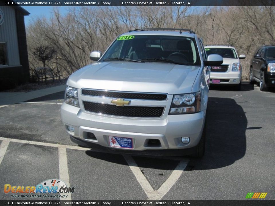 2011 Chevrolet Avalanche LT 4x4 Sheer Silver Metallic / Ebony Photo #2