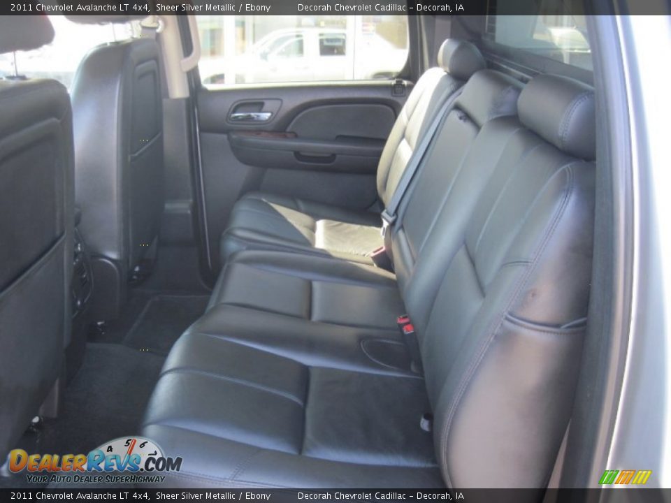 2011 Chevrolet Avalanche LT 4x4 Sheer Silver Metallic / Ebony Photo #8