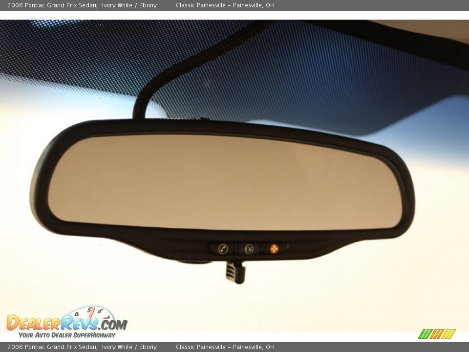 2008 Pontiac Grand Prix Sedan Ivory White / Ebony Photo #12