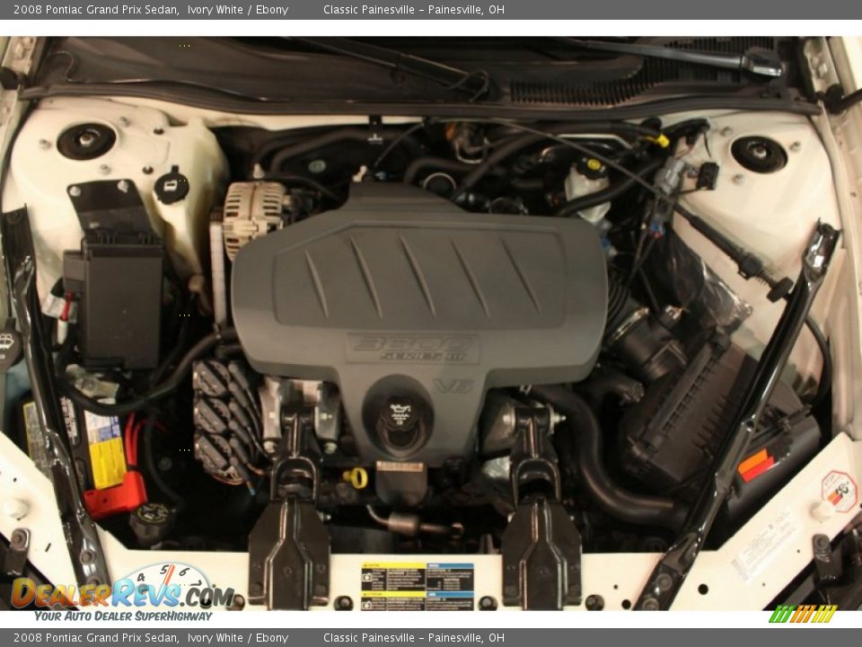 2008 Pontiac Grand Prix Sedan Ivory White / Ebony Photo #19