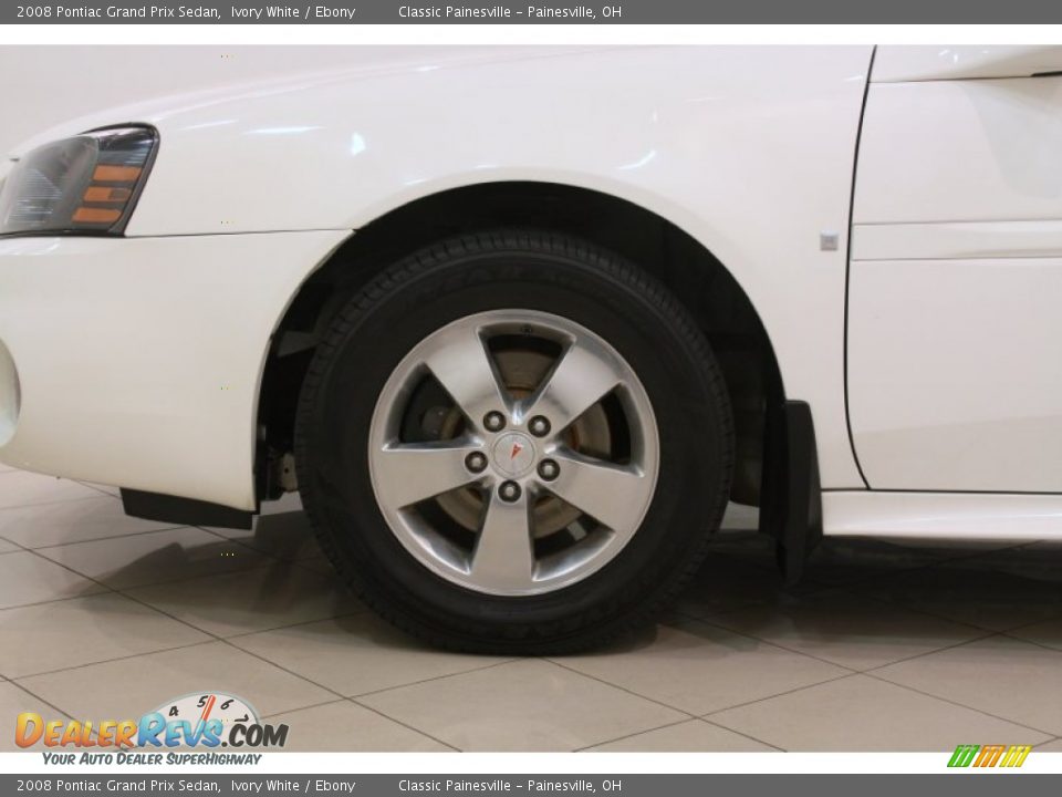 2008 Pontiac Grand Prix Sedan Ivory White / Ebony Photo #20