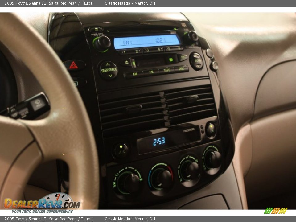 2005 Toyota Sienna LE Salsa Red Pearl / Taupe Photo #8