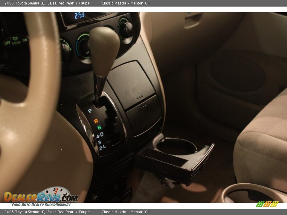 2005 Toyota Sienna LE Salsa Red Pearl / Taupe Photo #9
