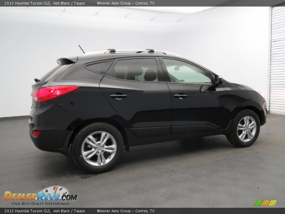 2013 Hyundai Tucson GLS Ash Black / Taupe Photo #2