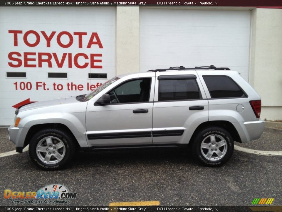 2006 Jeep Grand Cherokee Laredo 4x4 Bright Silver Metallic / Medium Slate Gray Photo #3