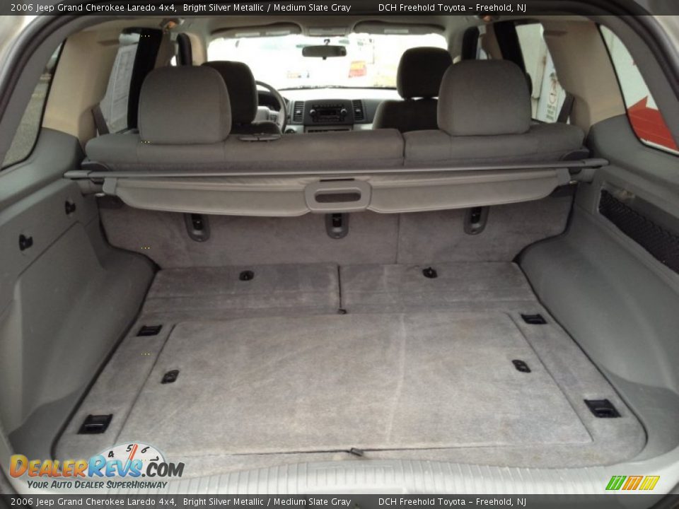 2006 Jeep Grand Cherokee Laredo 4x4 Bright Silver Metallic / Medium Slate Gray Photo #20