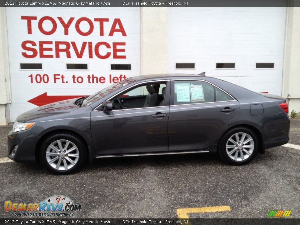 2012 Toyota Camry XLE V6 Magnetic Gray Metallic / Ash Photo #3