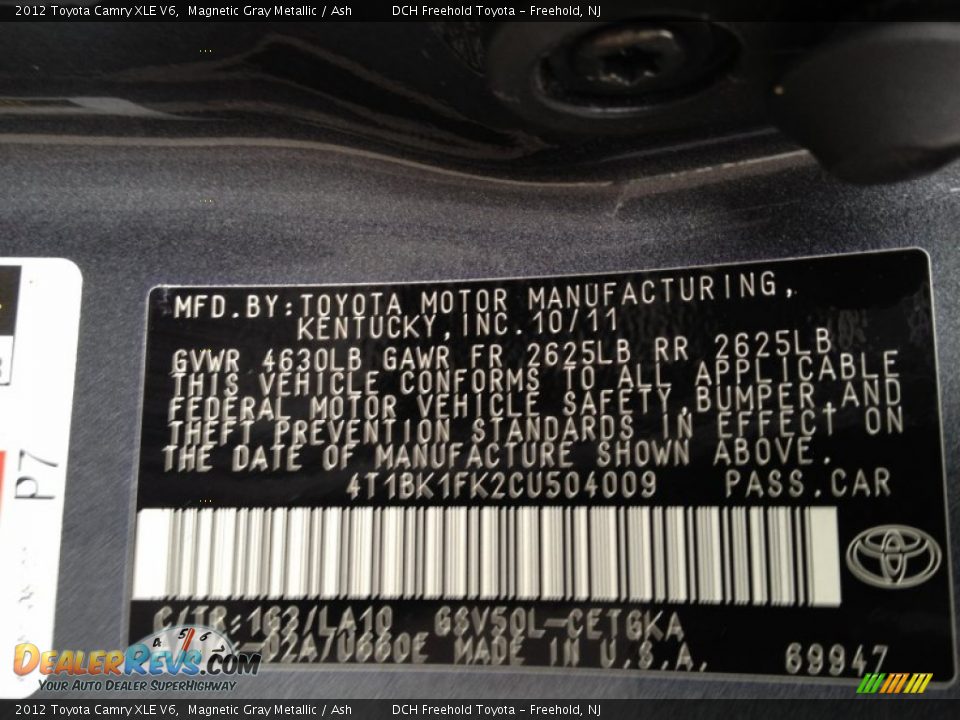 2012 Toyota Camry XLE V6 Magnetic Gray Metallic / Ash Photo #16