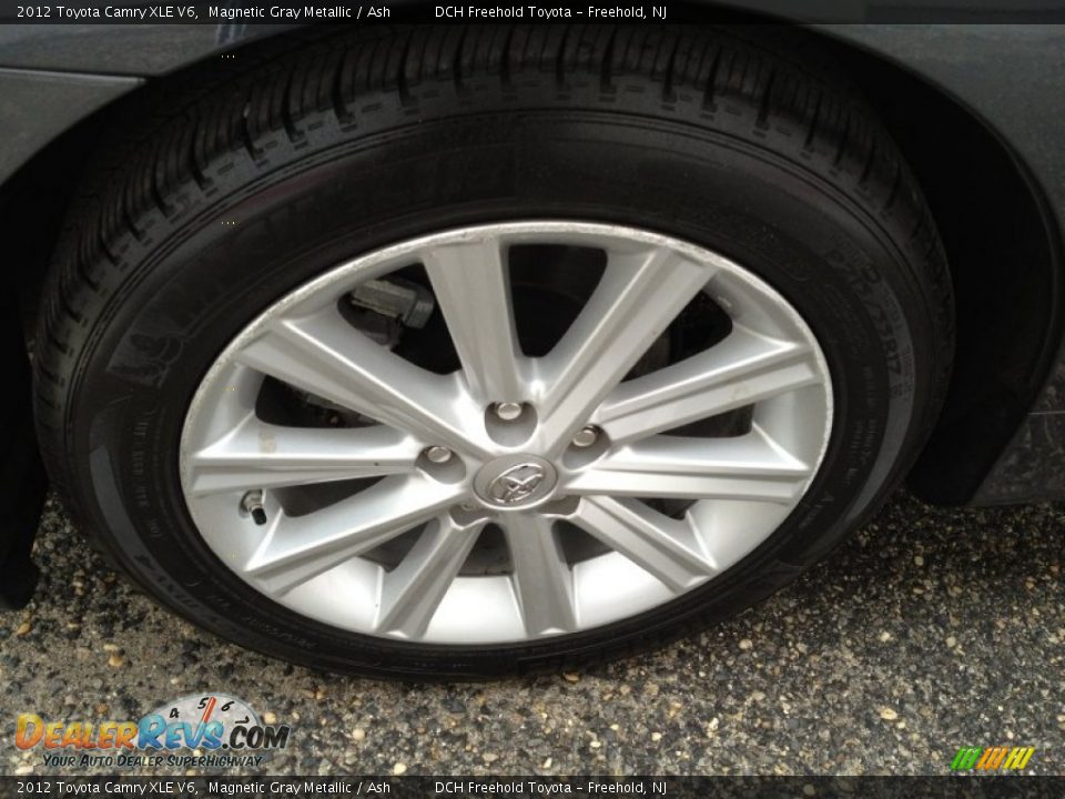 2012 Toyota Camry XLE V6 Magnetic Gray Metallic / Ash Photo #23