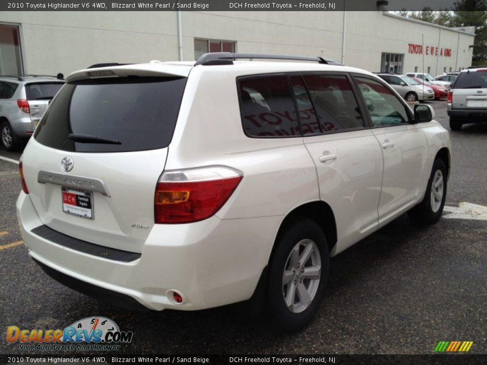2010 Toyota Highlander V6 4WD Blizzard White Pearl / Sand Beige Photo #6