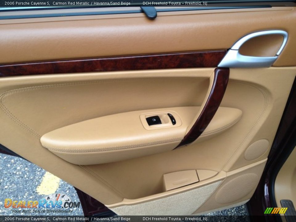 Door Panel of 2006 Porsche Cayenne S Photo #9