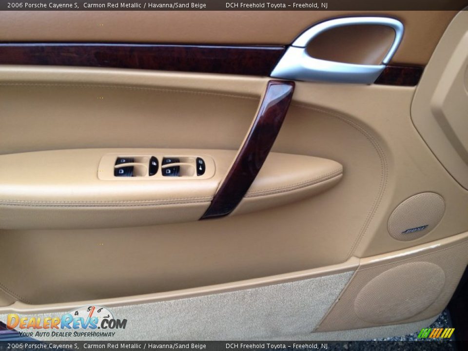 Door Panel of 2006 Porsche Cayenne S Photo #14
