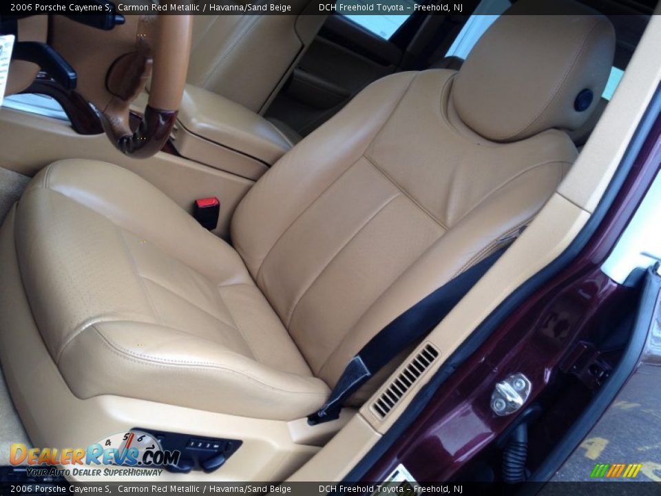 Front Seat of 2006 Porsche Cayenne S Photo #16