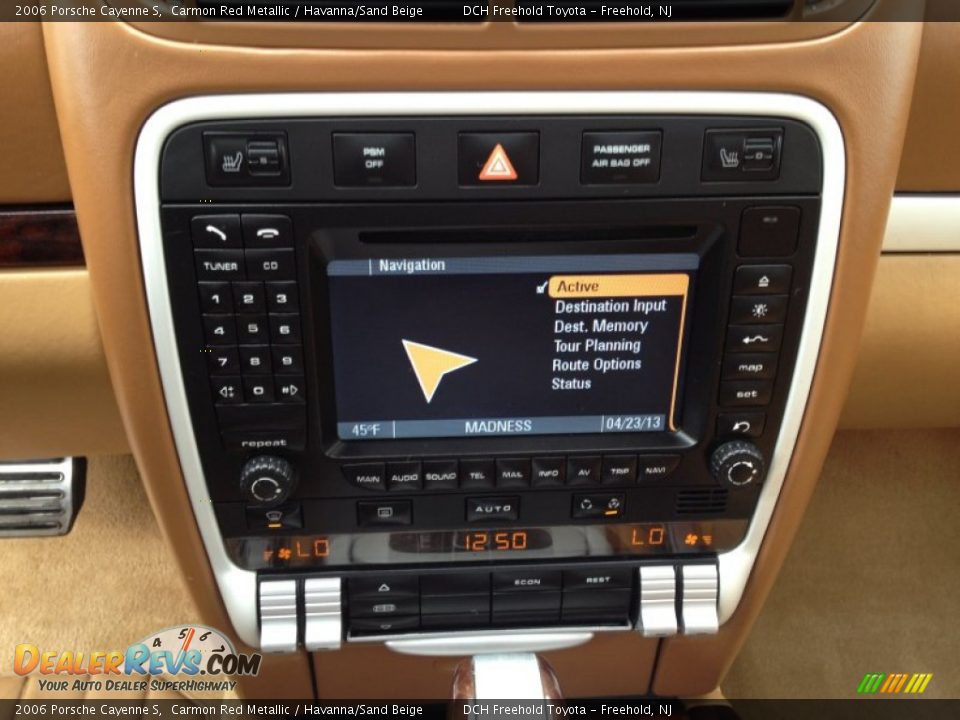 Controls of 2006 Porsche Cayenne S Photo #18