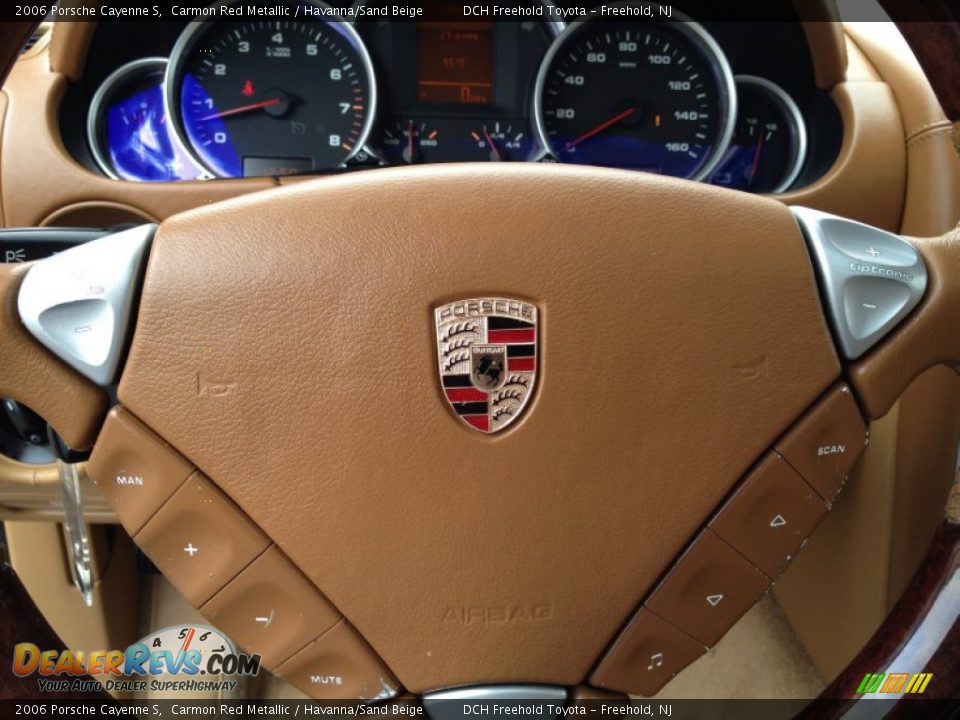 2006 Porsche Cayenne S Steering Wheel Photo #19