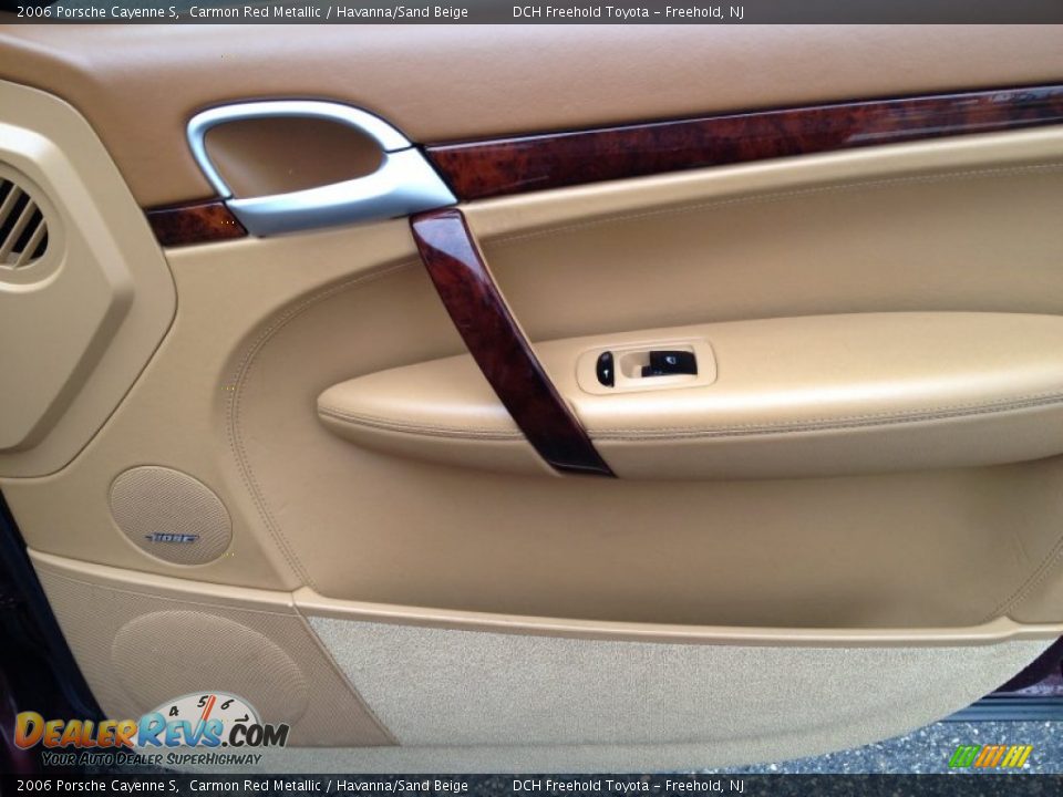Door Panel of 2006 Porsche Cayenne S Photo #26