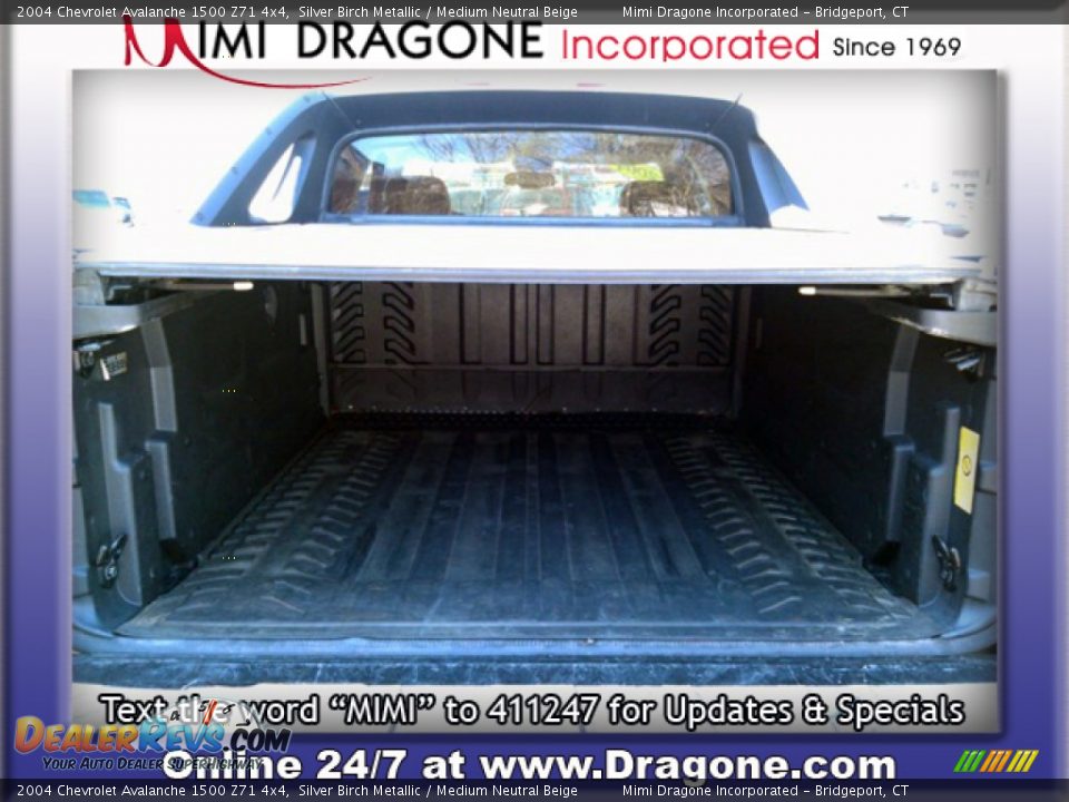 2004 Chevrolet Avalanche 1500 Z71 4x4 Silver Birch Metallic / Medium Neutral Beige Photo #14