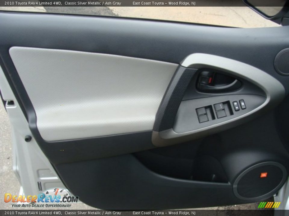 2010 Toyota RAV4 Limited 4WD Classic Silver Metallic / Ash Gray Photo #6