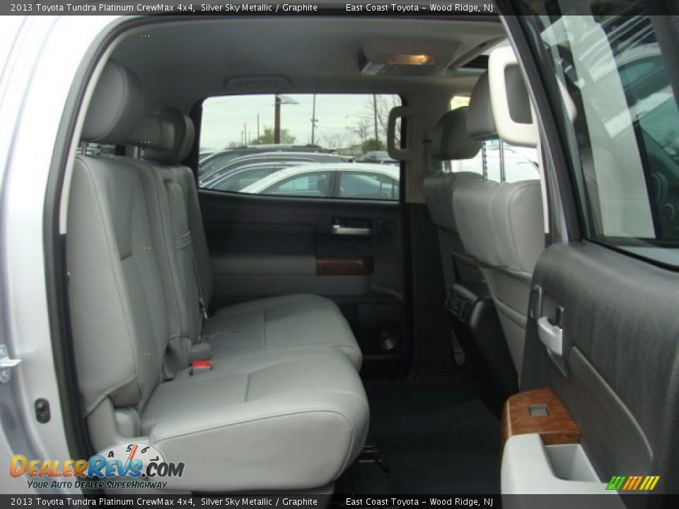 2013 Toyota Tundra Platinum CrewMax 4x4 Silver Sky Metallic / Graphite Photo #12