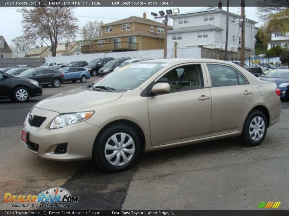 Front 3/4 View of 2010 Toyota Corolla LE Photo #3