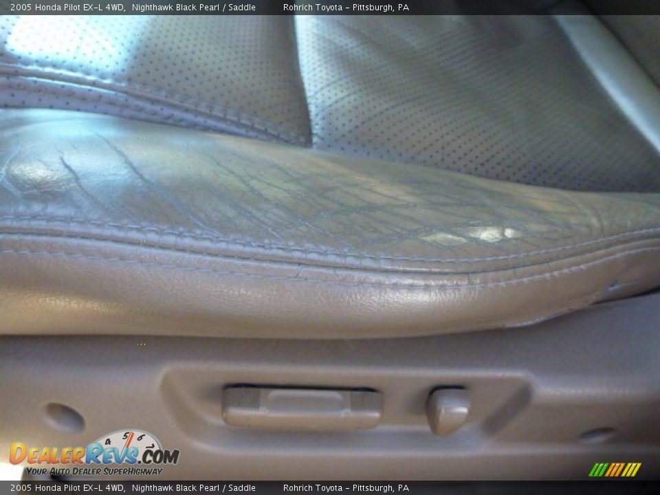 2005 Honda Pilot EX-L 4WD Nighthawk Black Pearl / Saddle Photo #17