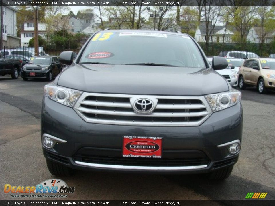 2013 Toyota Highlander SE 4WD Magnetic Gray Metallic / Ash Photo #2
