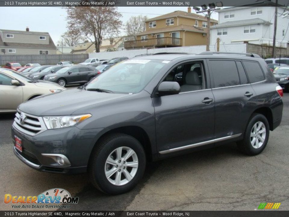 2013 Toyota Highlander SE 4WD Magnetic Gray Metallic / Ash Photo #3