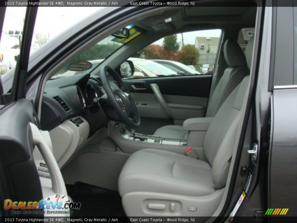 2013 Toyota Highlander SE 4WD Magnetic Gray Metallic / Ash Photo #7