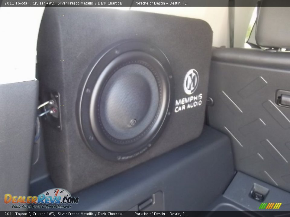 2011 Toyota FJ Cruiser 4WD Silver Fresco Metallic / Dark Charcoal Photo #24