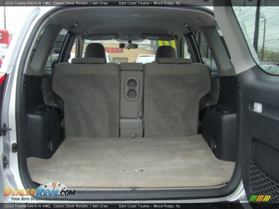 2010 Toyota RAV4 I4 4WD Classic Silver Metallic / Ash Gray Photo #13