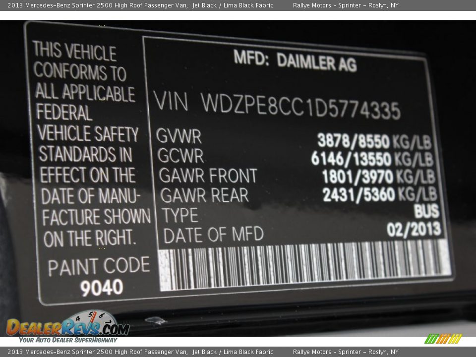 2013 Mercedes-Benz Sprinter 2500 High Roof Passenger Van Jet Black / Lima Black Fabric Photo #17