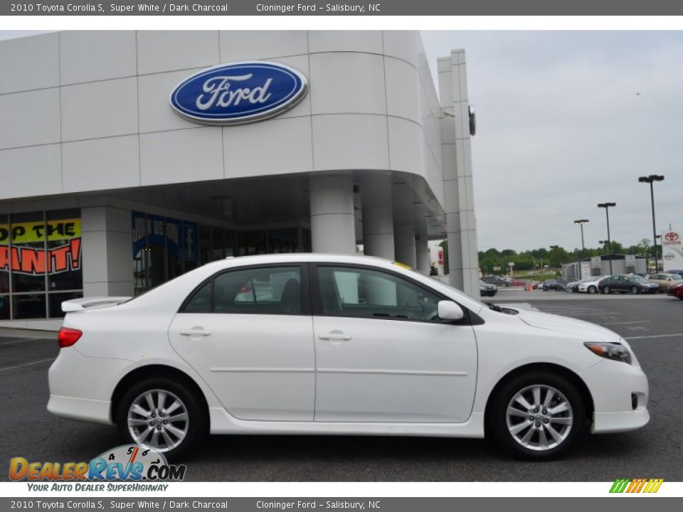 2010 Toyota Corolla S Super White / Dark Charcoal Photo #2
