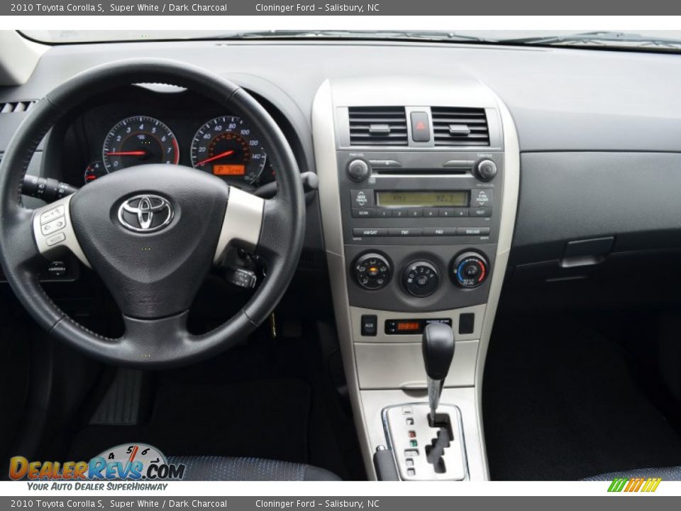 2010 Toyota Corolla S Super White / Dark Charcoal Photo #20