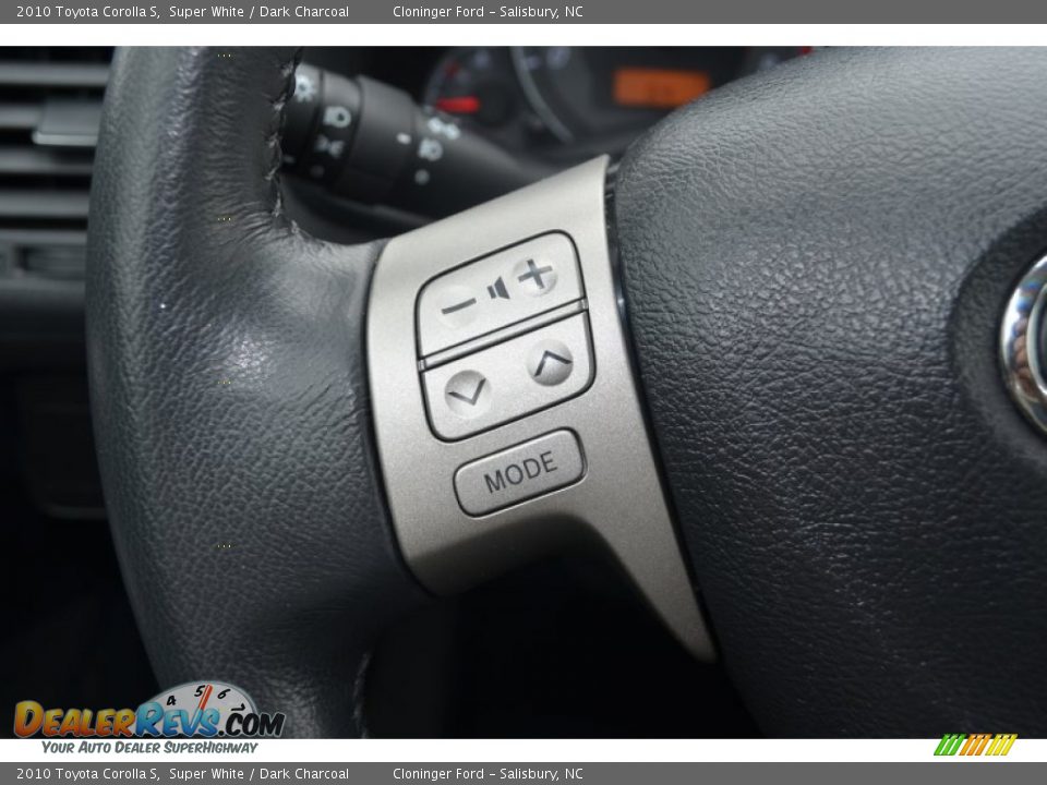 2010 Toyota Corolla S Super White / Dark Charcoal Photo #23
