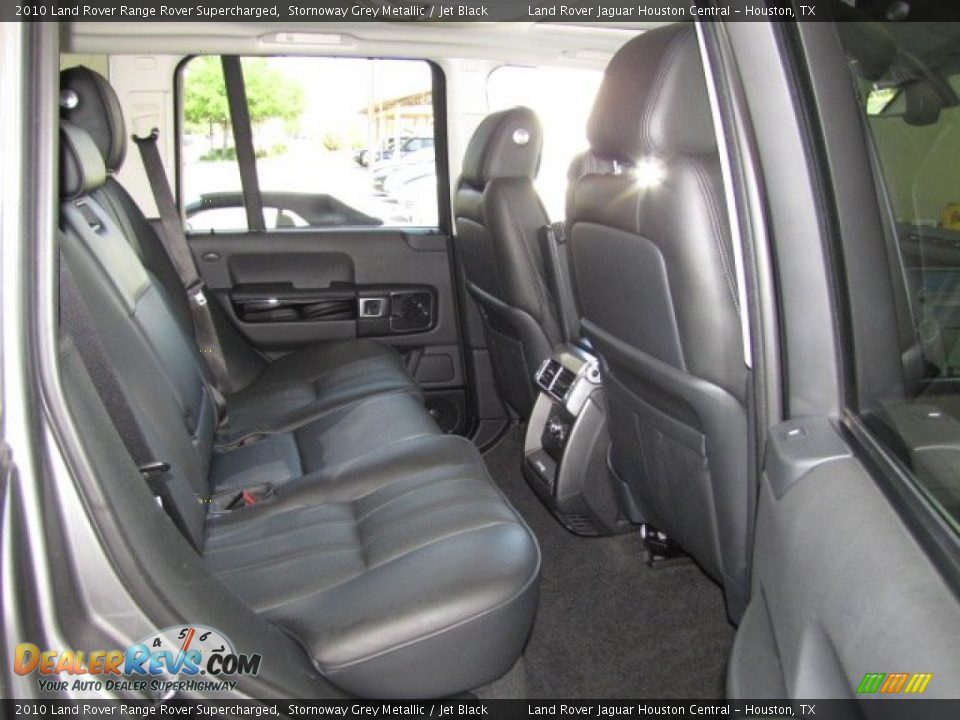 Rear Seat of 2010 Land Rover Range Rover Supercharged Photo #27