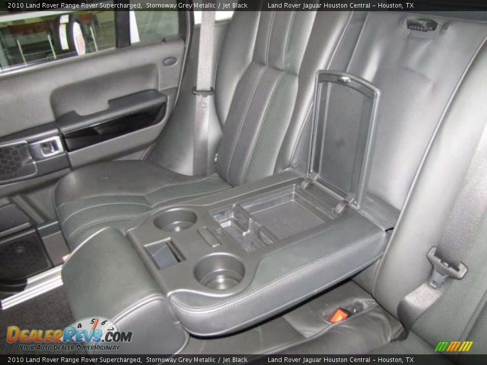 Rear Seat of 2010 Land Rover Range Rover Supercharged Photo #31