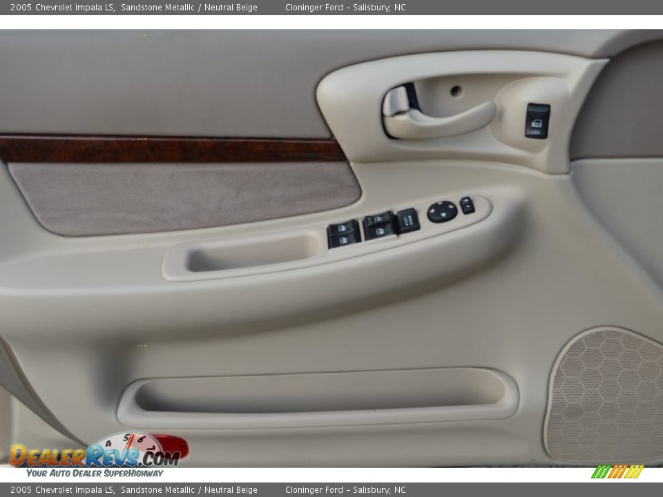2005 Chevrolet Impala LS Sandstone Metallic / Neutral Beige Photo #8