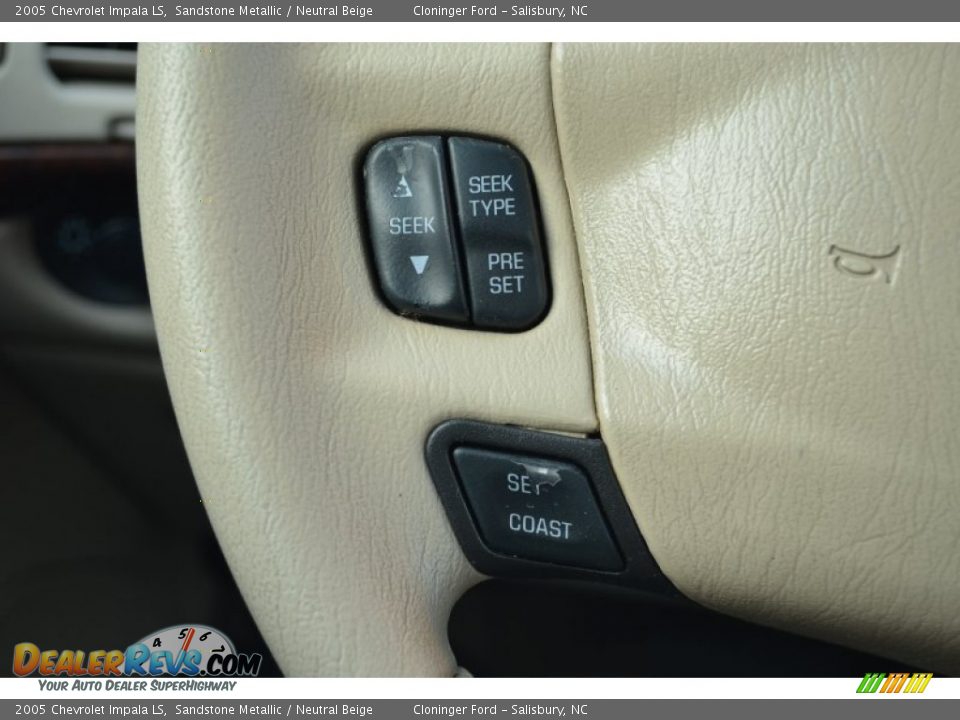 2005 Chevrolet Impala LS Sandstone Metallic / Neutral Beige Photo #23