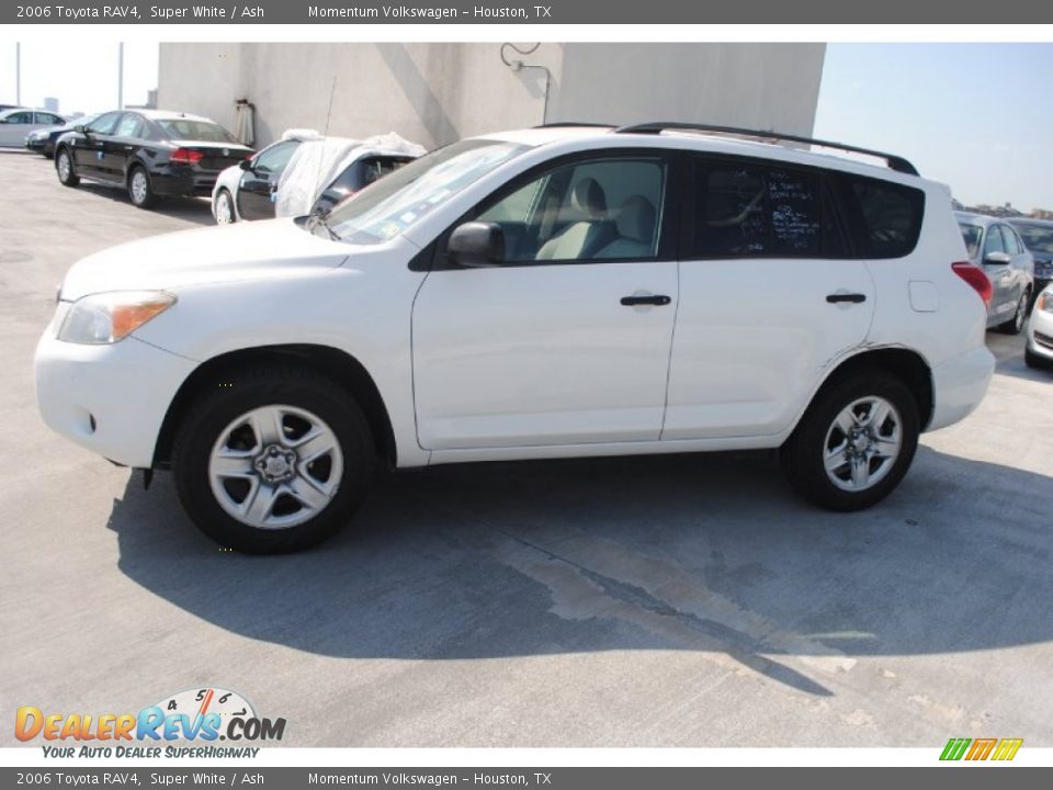 2006 Toyota RAV4 Super White / Ash Photo #4