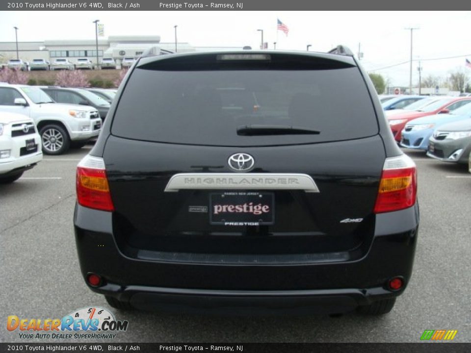 2010 Toyota Highlander V6 4WD Black / Ash Photo #5