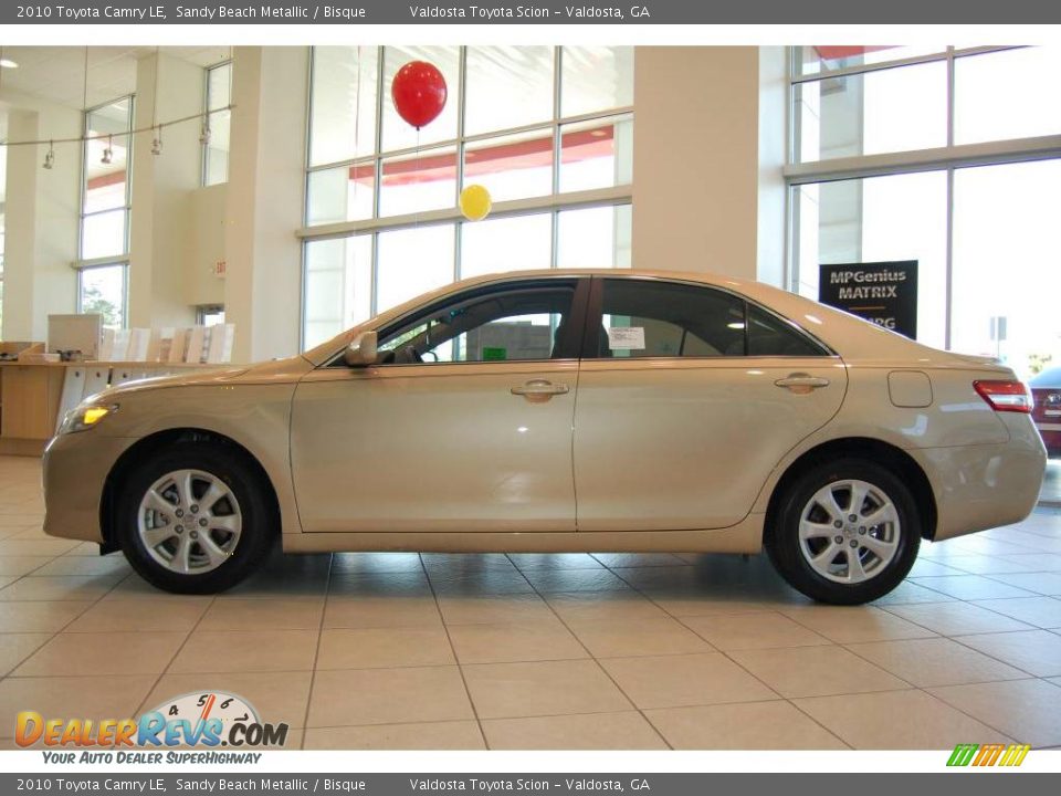 2010 Toyota Camry LE Sandy Beach Metallic / Bisque Photo #3