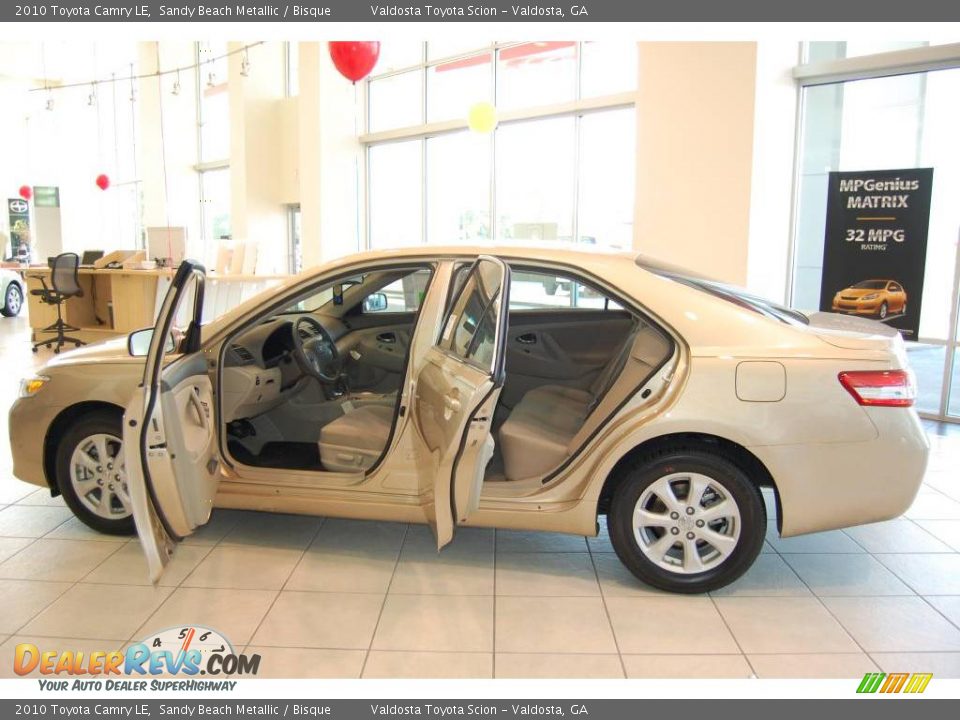 2010 Toyota Camry LE Sandy Beach Metallic / Bisque Photo #4