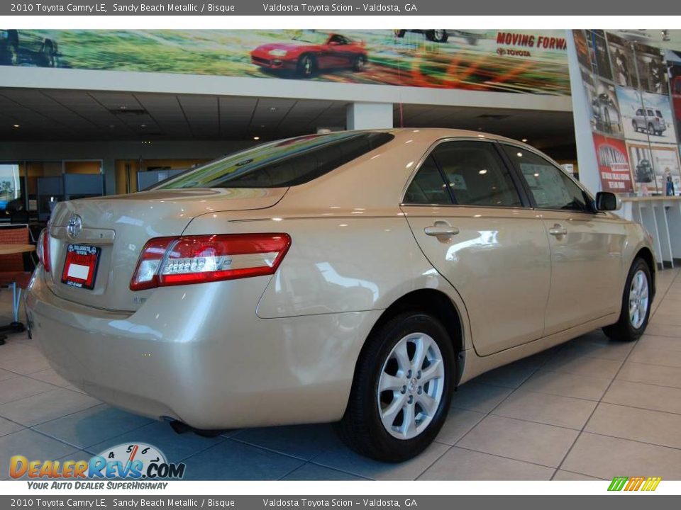 2010 Toyota Camry LE Sandy Beach Metallic / Bisque Photo #6