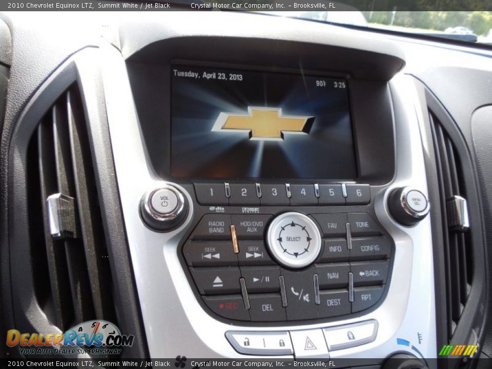 2010 Chevrolet Equinox LTZ Summit White / Jet Black Photo #20