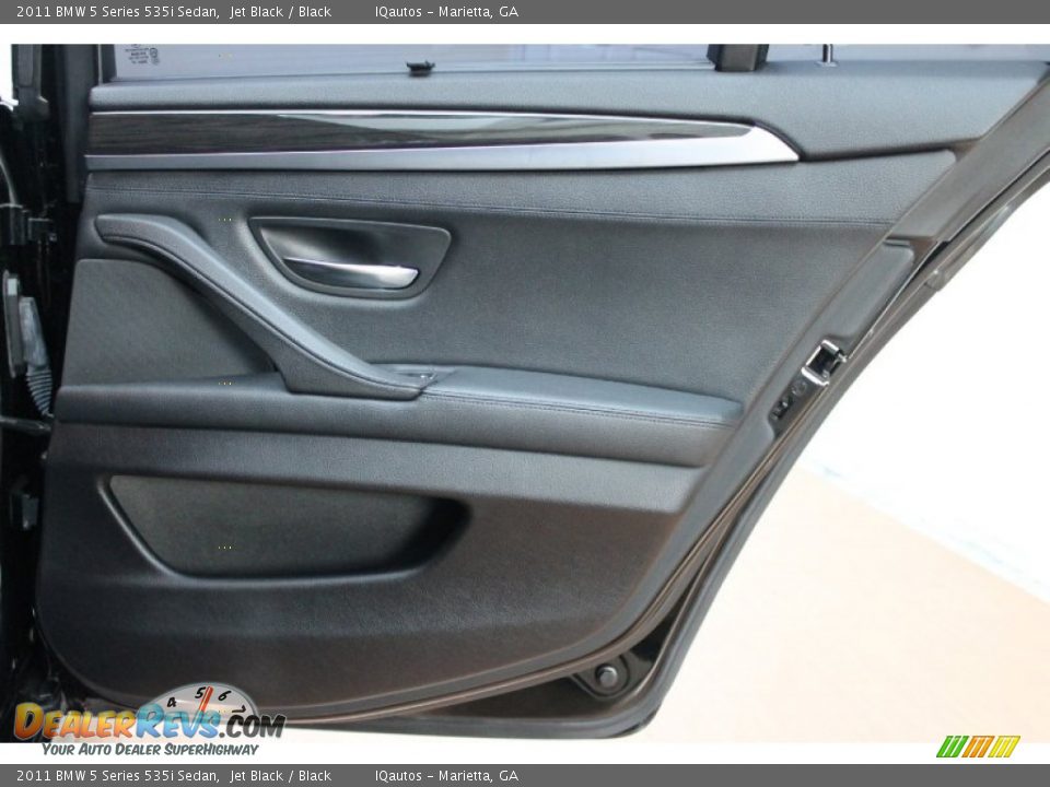 2011 BMW 5 Series 535i Sedan Jet Black / Black Photo #28