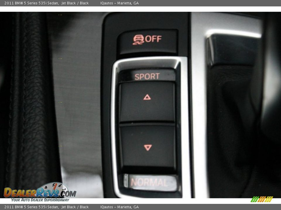 2011 BMW 5 Series 535i Sedan Jet Black / Black Photo #32